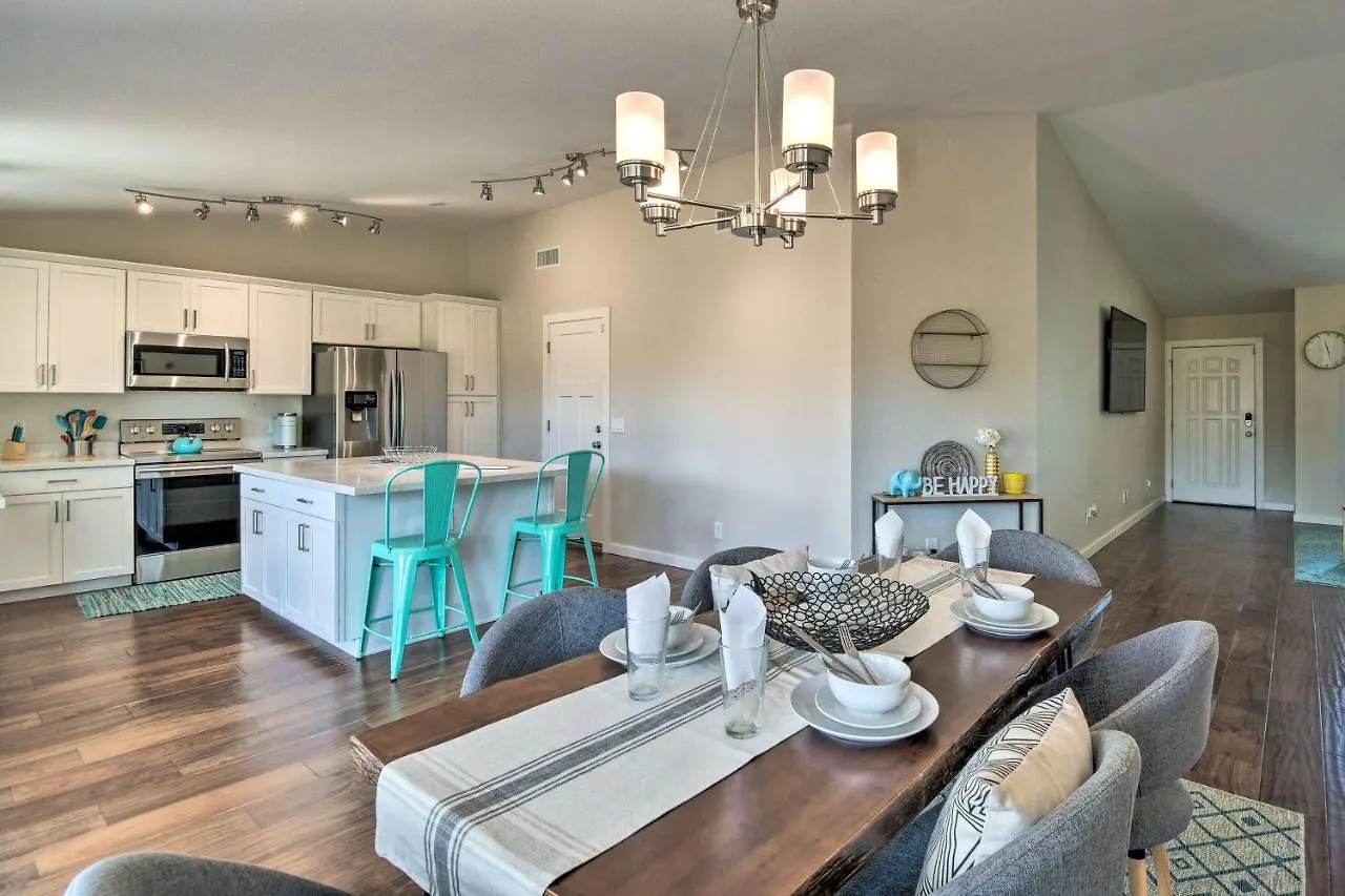 Stylish Glendale Home With Private Yard And Patio Phoenix Semesterbostad